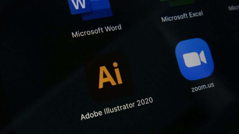 Adobe ILLUSTRATOR 2021 | Les bases